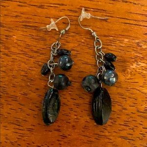 Beaded Black Earrings 🖤